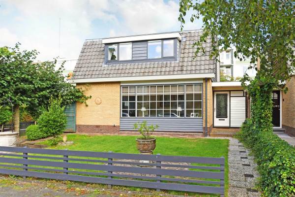 Woning Van Montfoortlaan 1 Wassenaar