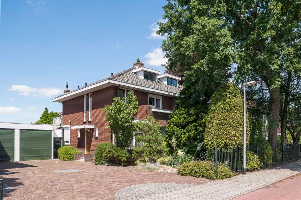 Woning 1e seweg 100 Barendrecht