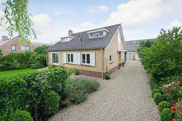 Woning Bateweg 80 Woubrugge