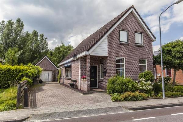 Woning Klinkerweg 136 Finsterwolde