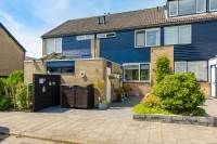 Woning Abraham Andrieslaan 11 Willemstad