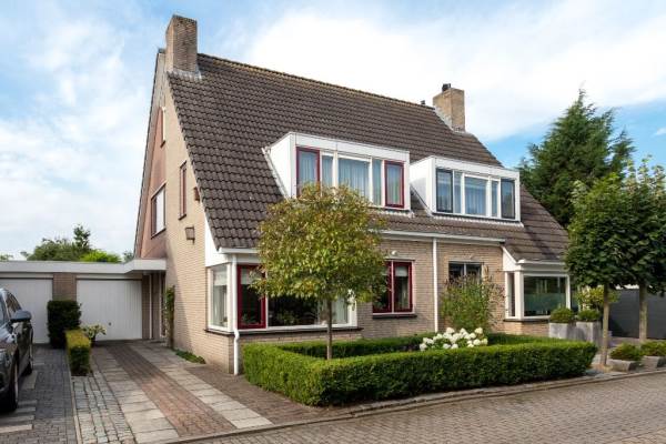 Woning Uiterwaard 50 Moordrecht