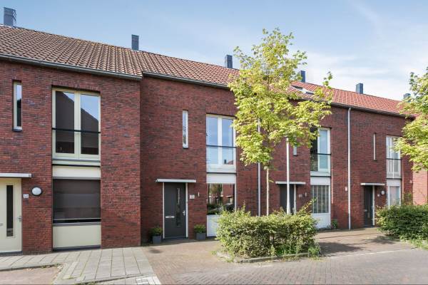 Woning Sint Eustatiusstraat 52 Tilburg