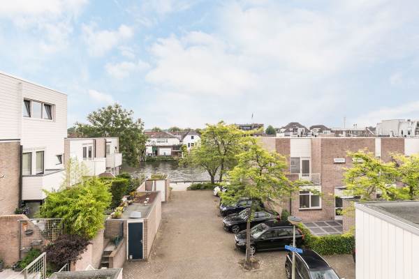 Woning Bonairestraat 17 Alphen Aan Den Rijn - Oozo.nl