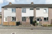 Woning J. Ingenhovenstraat 16 Spijkenisse