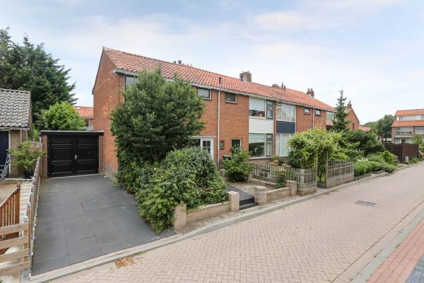 Woning Hein Ewoutsstraat 8 Hellevoetsluis