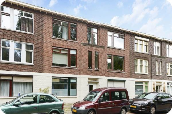 Woning van Alphenstraat 22 Voorburg