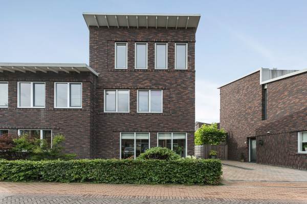 Woning Sterrenkroos 20 Roelofarendsveen