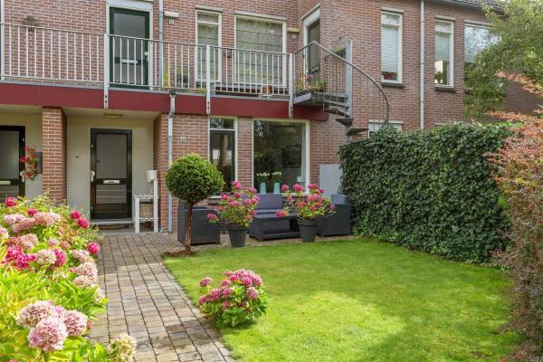 Woning de Aak 44 Baarn