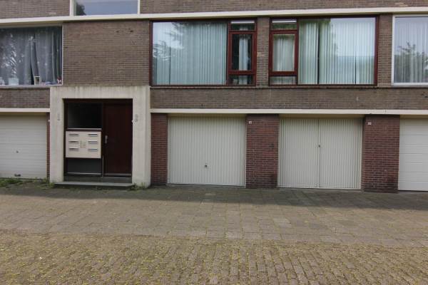 Garage Thomas à Kempisstraat 36 Vlaardingen
