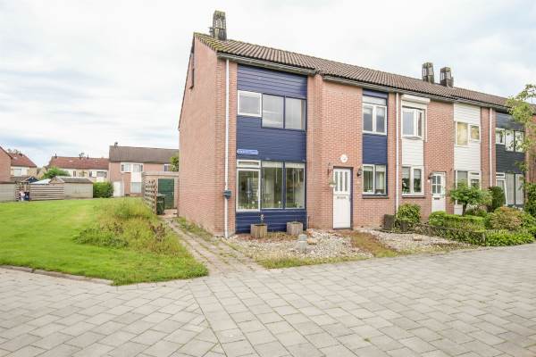 Woning Medemblikpad 44 Emmeloord