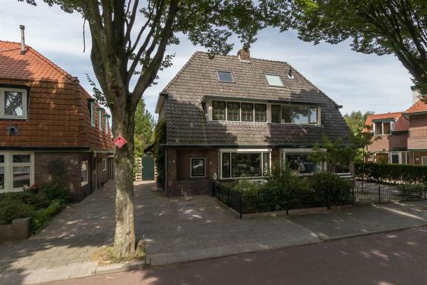 Woning De Bazelstraat 43 Hilversum