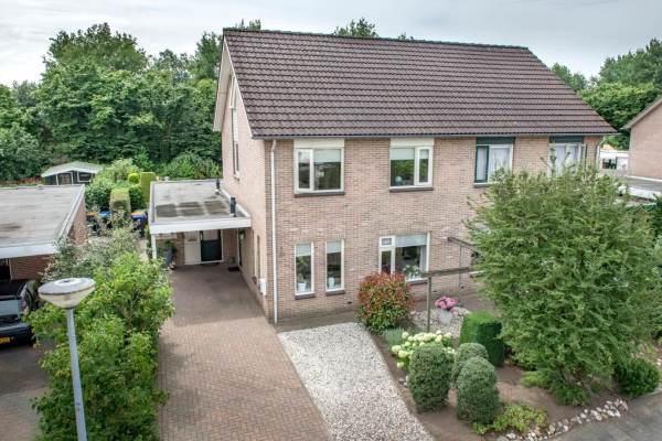 Woning Linnenwever 33 Groenlo