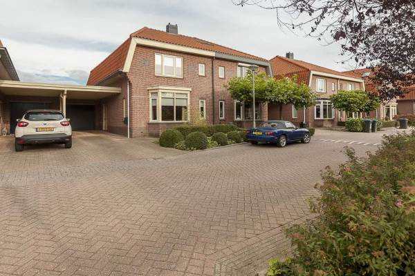Woning Ridderhof 5 Zoelmond