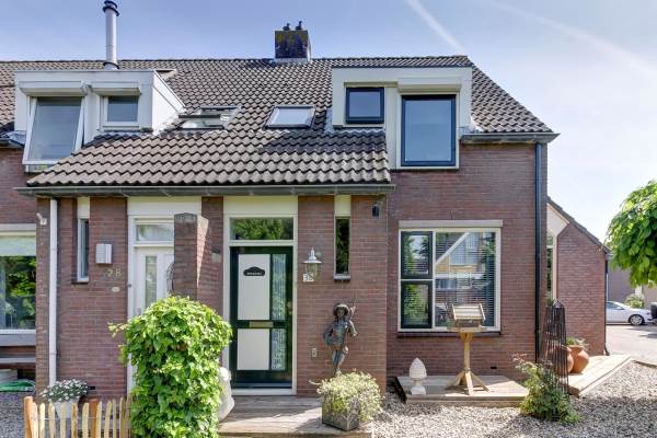 Woning Van Nederveenpad 30 Hardinxveld-Giessendam