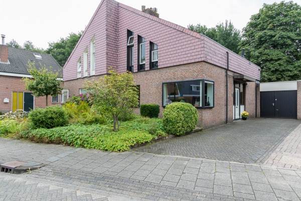 Woning van Leeuwenhoekstraat 65 Hoogeveen