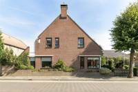 Woning van Camminghaweg 7 Arum