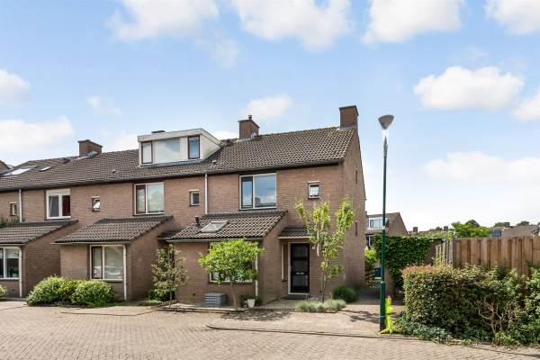 Woning Hooicamp 12 Houten