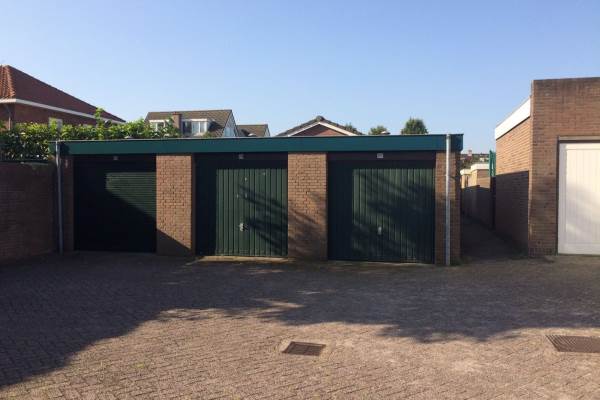 Garage Goudenregenstraat 27 Monster