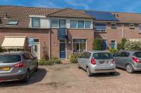 Woning Anjerlaan 23 Almkerk
