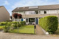 Woning Roggemounewei 15 Burgum