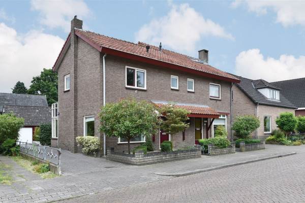 Woning Hogeweg 18 Apeldoorn