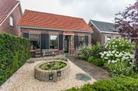 Woning Julianastraat 10 Numansdorp