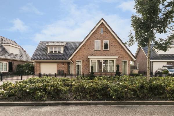 Woning Karthuizerlaan 19 IJsselmuiden