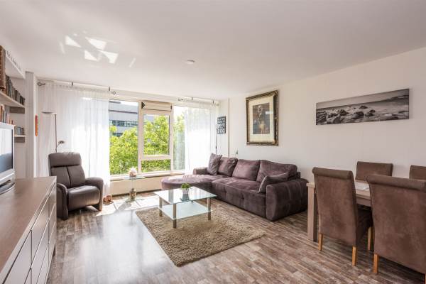 Woning 's-Gravelandseweg 736 Schiedam