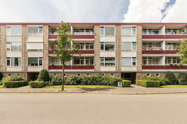 Woning Plutolaan 38 Groningen