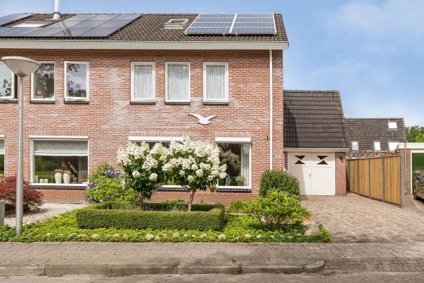Woning Hoefblad 34 Nieuwleusen