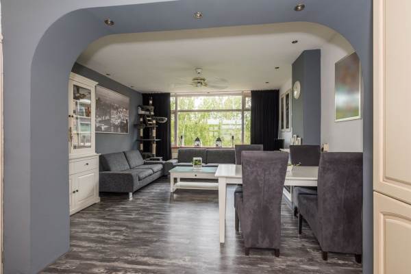 Woning van der Waalsstraat 122 Vlaardingen