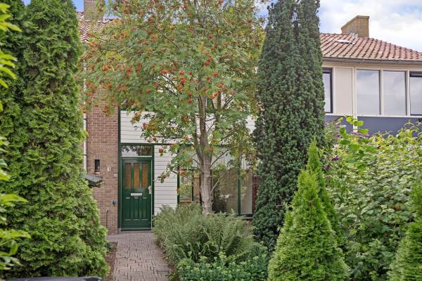 Woning Karel de Stoutestraat 26 Hellevoetsluis