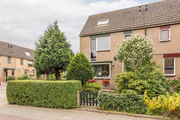 Woning Hazelaardreef 1 Vlaardingen