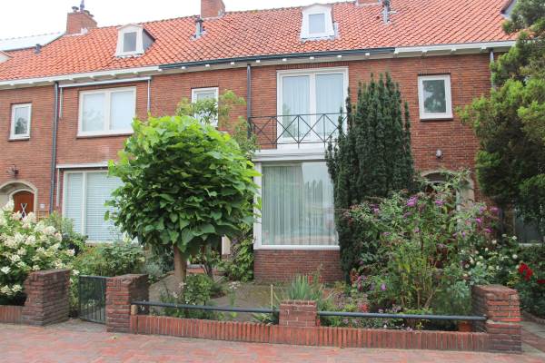 Woning Koningin Julianalaan 45 Voorschoten