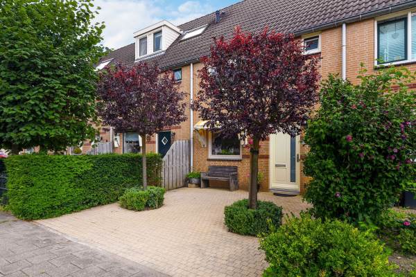 Woning Bisschop Romerostraat 43 Purmerend