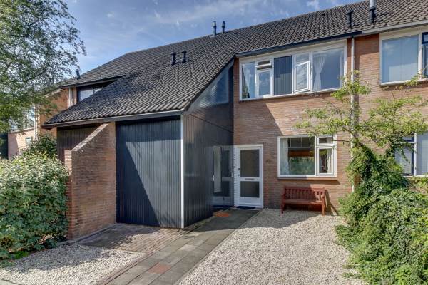 Woning Van den Boetzelaerlaan 59 Langerak