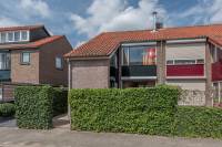 Woning van Gaesbeekstraat 8 Westmaas