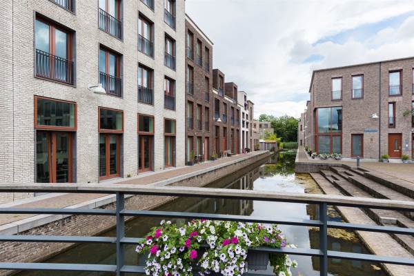 Woning Loes van Marlestraat 8 Weesp