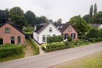 Woning Uiterdijk 70 Zoelen