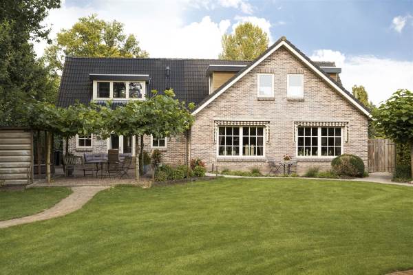 Woning Eerbeekseweg 39 Loenen