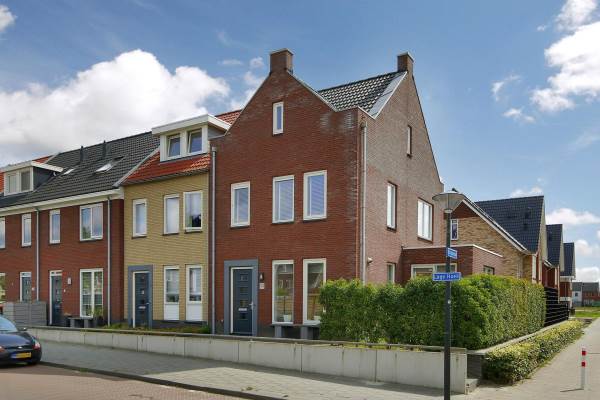 Woning Lage Hoek 33 Zwaag