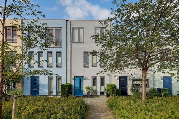 Woning Jimmy Brownstraat 28 Almere