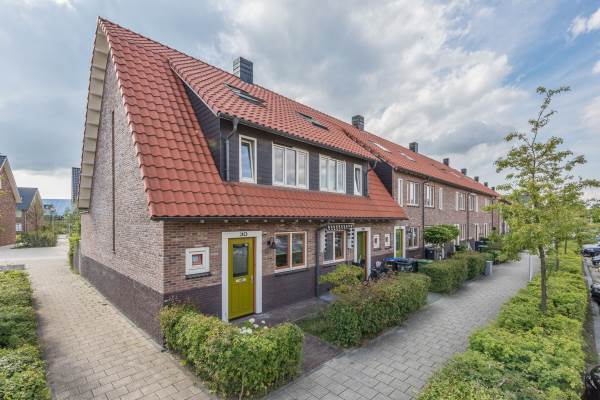 Woning Kees van Dongenlaan 30 Rhoon