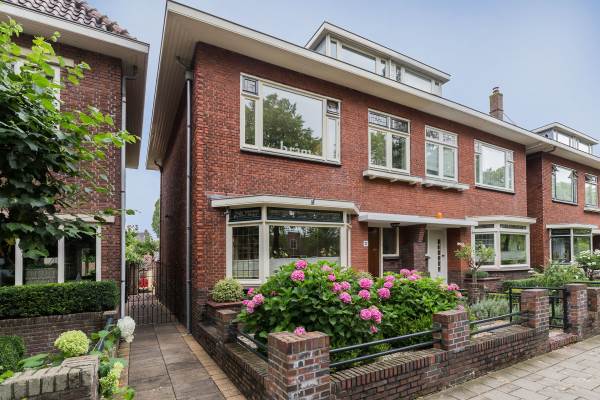 Woning Burgemeester le Coultrestraat 21 Bodegraven