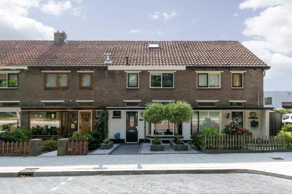 Woning W. Snelliusweg 80 Zwijndrecht