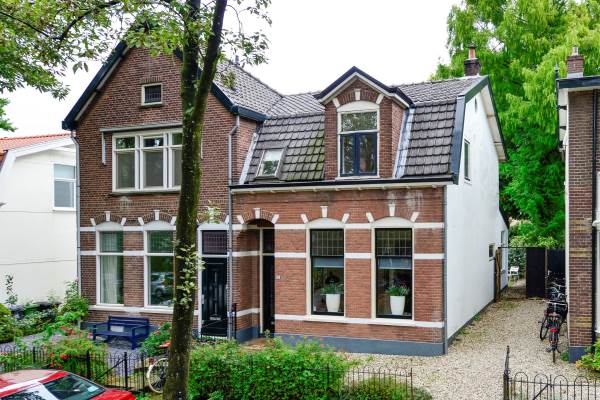 Woning Eikbosserweg 13 Hilversum