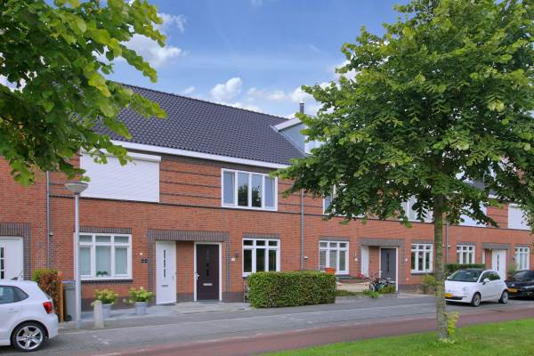 Woning Zonnedauwlaan 12 Kudelstaart