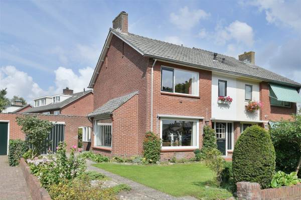 Woning Blaricummerstraat 26 Huizen