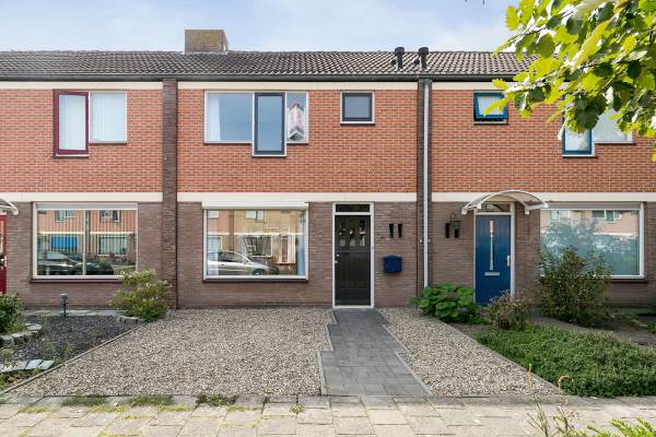 Woning Pastoor Smuldersstraat 74 Kloosterzande